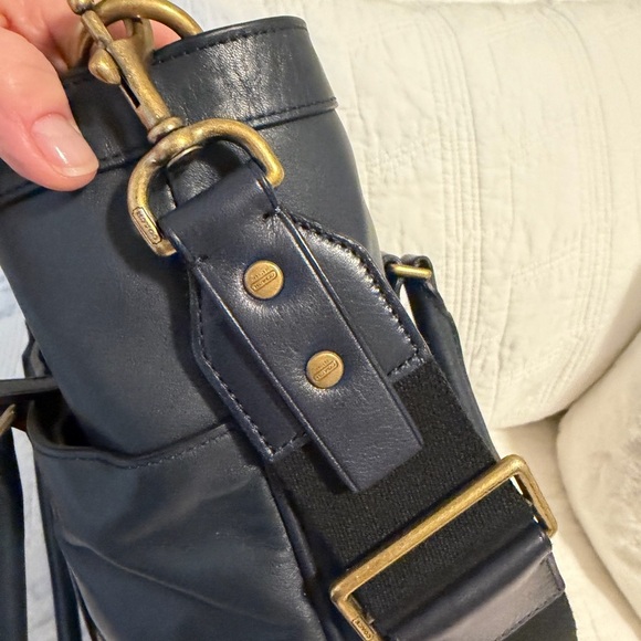 Coach Bleeker Bar Stripe Blue/Black/Tan/Teal Leather Computer Tote Unisex - Picture 10 of 15